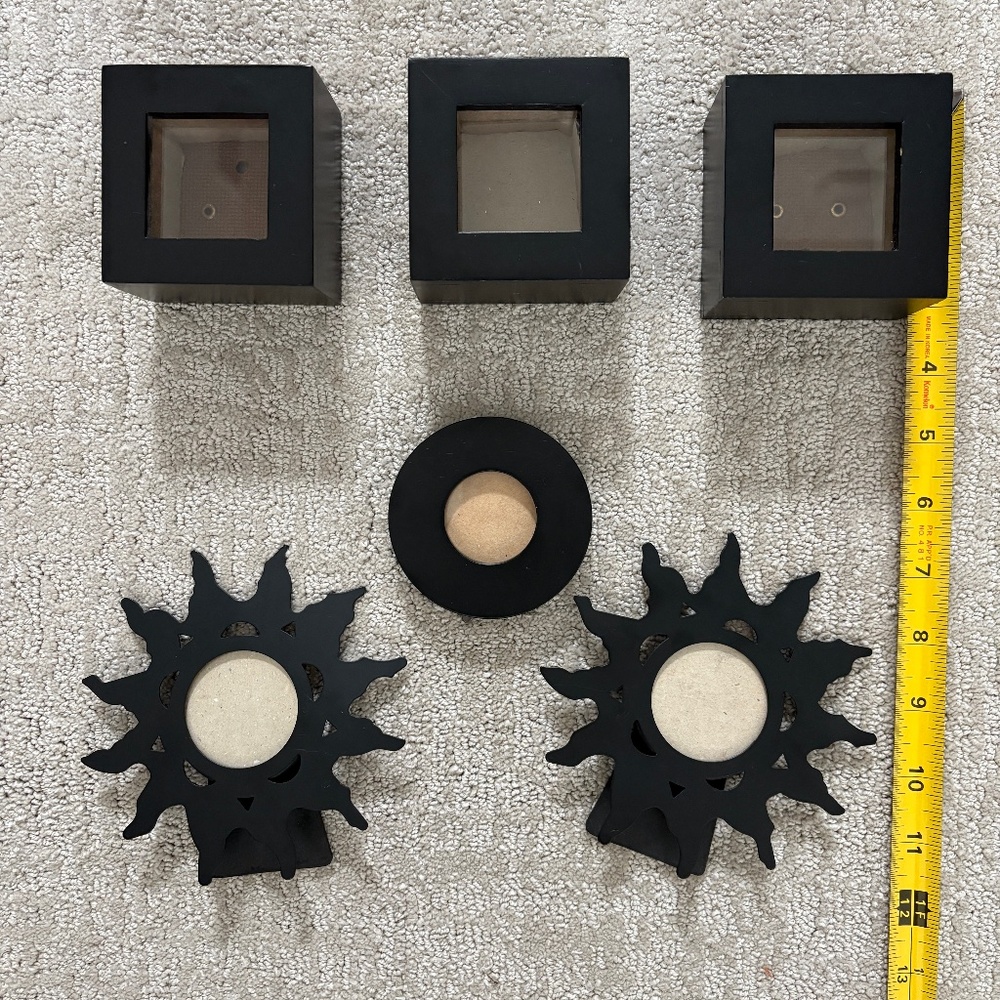 7 black photo frames